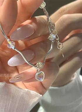 2026爱心月光石彩珠手链串珠ins夏天元气清新少女高级感手串闺蜜