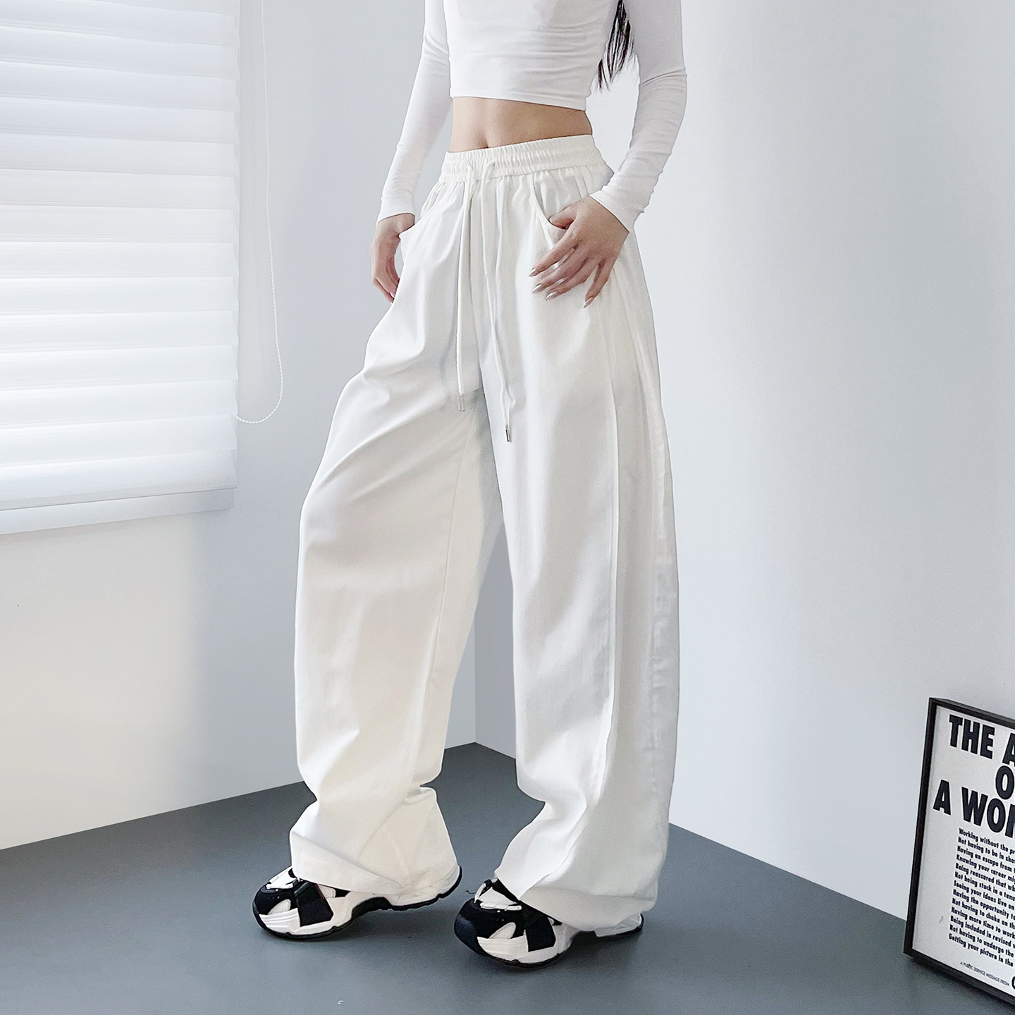 大码白色不透运动休闲裤女2026春季新款胖mm显瘦宽松松弛感阔腿裤,女装/女士精品,大码裤装,淘宝优惠券,粉丝福利购,淘宝优惠卷