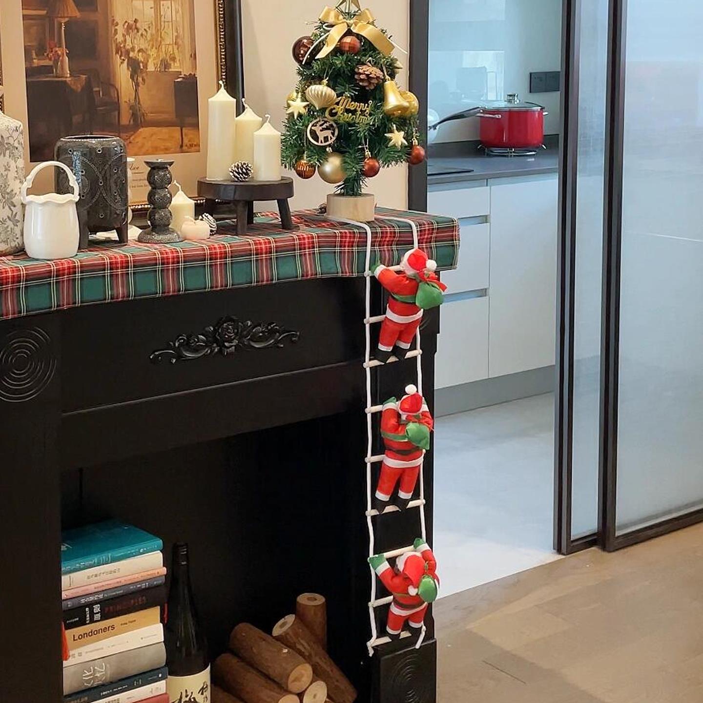 圣诞节装饰圣诞老人爬墙挂件氛围布置家居场景挂饰客厅拍照道具