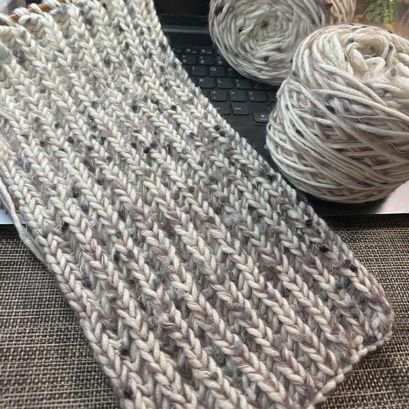 彩虹糖渐变围巾毛线手工diy女生手工编织围脖送女友手织冬季礼物