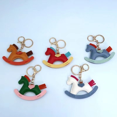 ins小马挂件卡通摇摇马皮质挂饰手工皮革绿马包包挂件钥匙扣