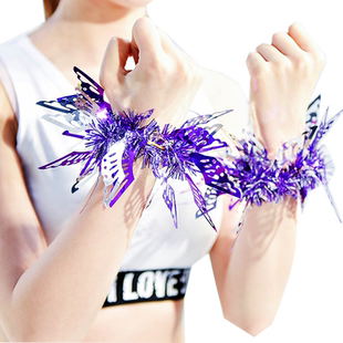 新款六一幼儿园儿童跳舞蹈表演出亮片皮筋手腕花手花铃铛手环