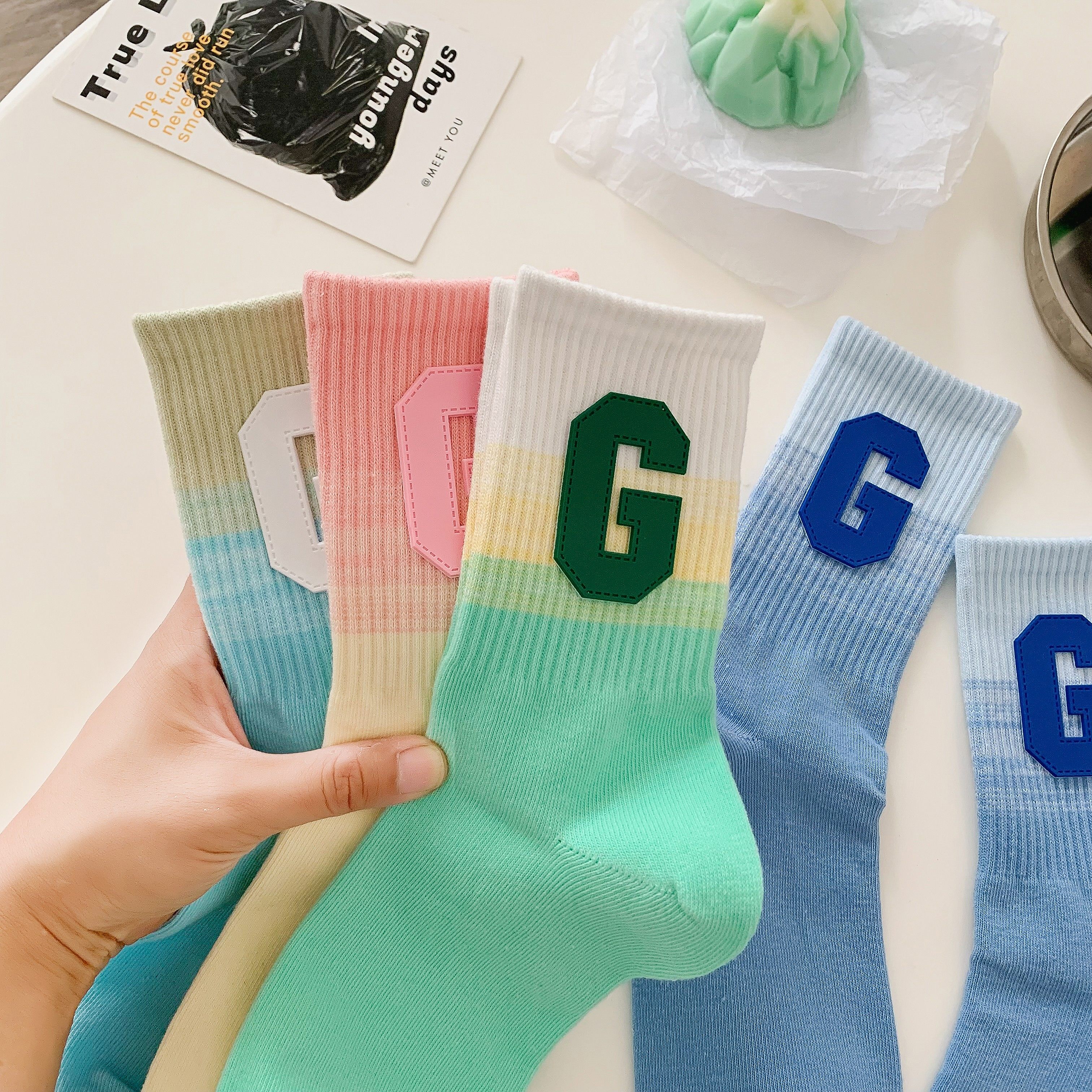 字母g运动袜子女秋款ins潮纯棉网红韩国日系渐变色薄款秋季中筒袜
