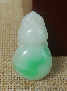 缅甸天然A货翡翠原石半明料玉石毛料冰糯种飘绿葫芦挂件吊坠K7962