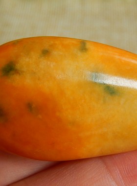 缅甸A货翡翠原石明料玉石毛料大马坎黄翡飘花料子边角料挂件F9224