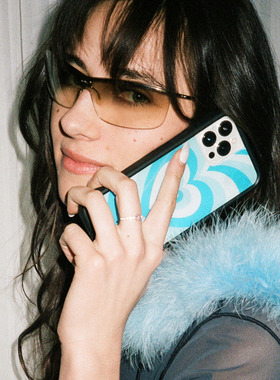 欧美f联名Blue Moon Latte Love蓝色拿铁爱心苹果15适用iPhone14/13ProMax手机壳全包17防摔12WF保护套16