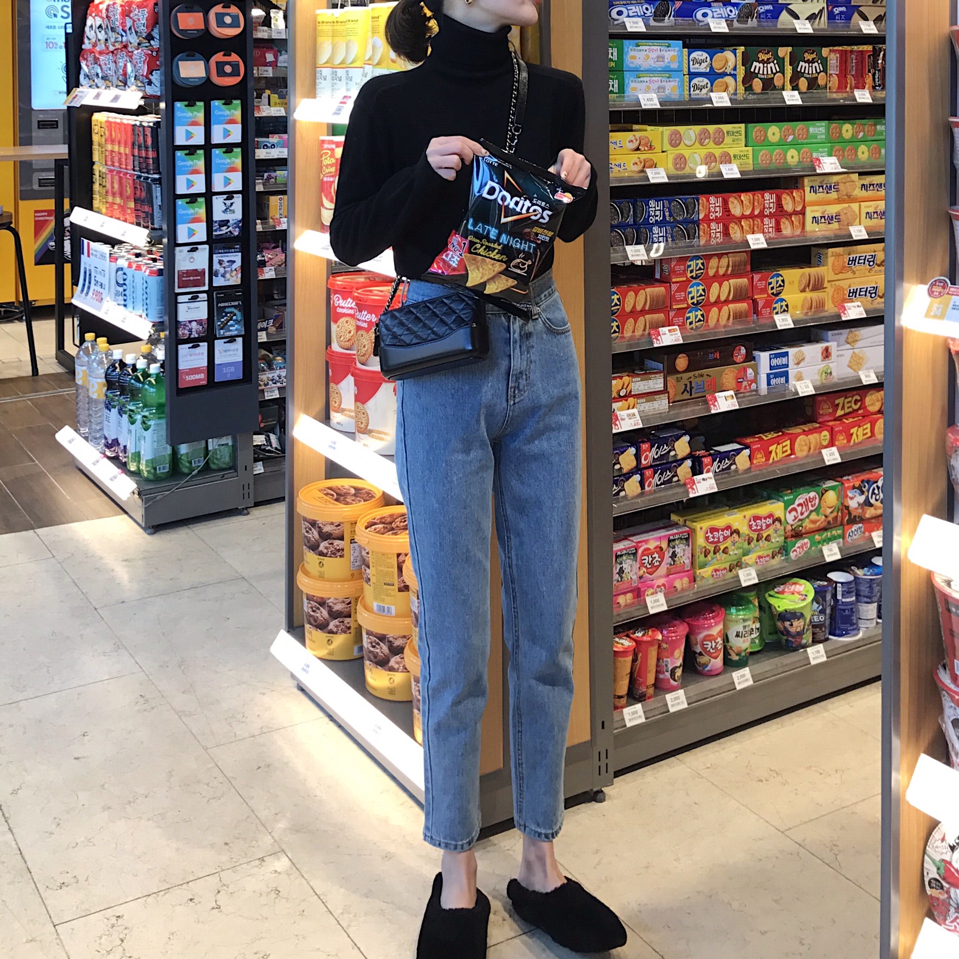 Madofit韩国 时髦炸!史上zui爱进口面料超高腰显瘦水洗牛仔裤