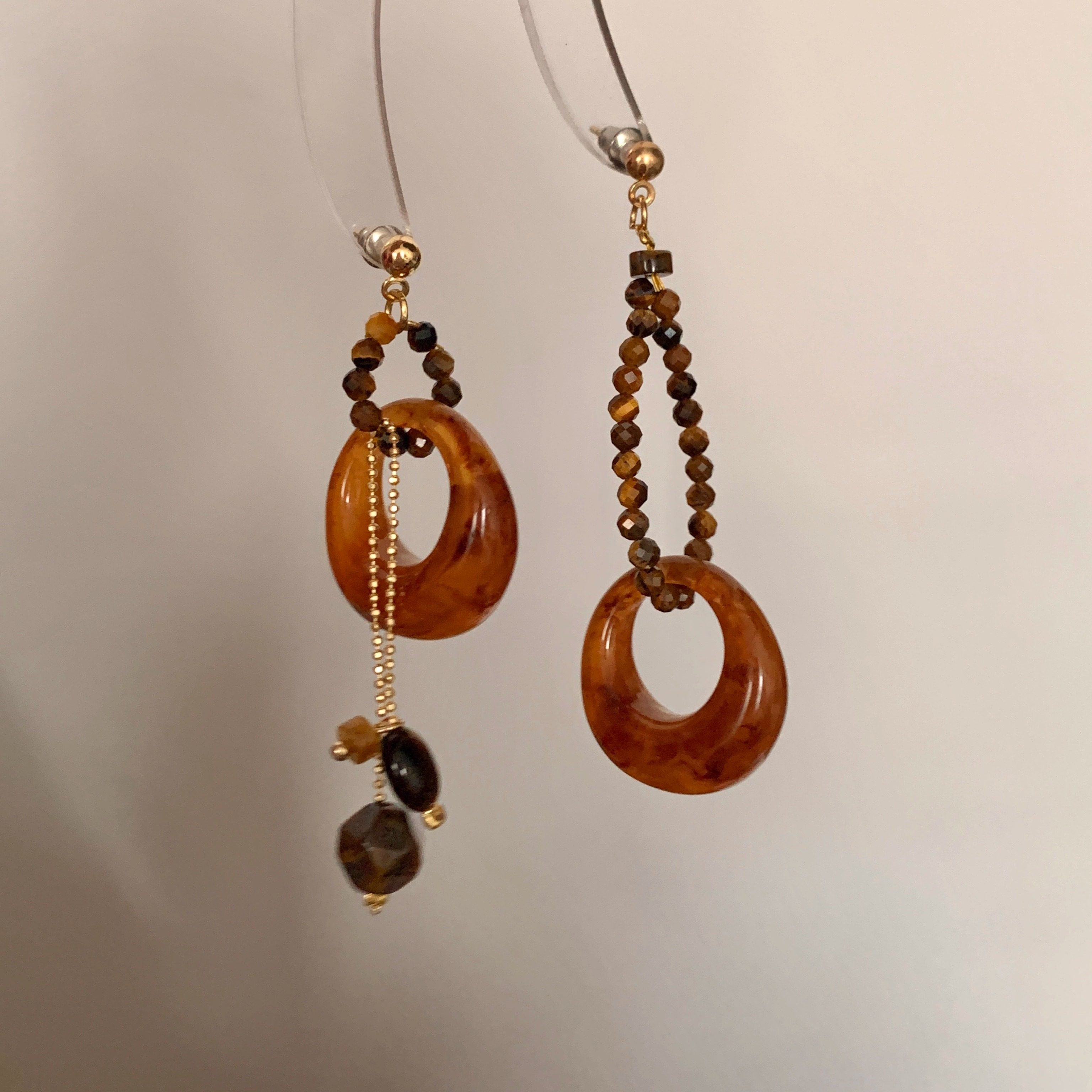 乌木沉香~复古琥珀不对称耳环