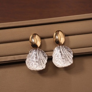 「贝壳扇画」法式设计高级感轻奢百搭不规则扇形纹理银针耳环耳夹