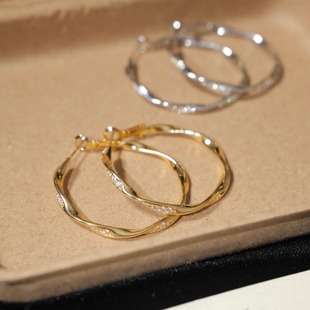 「熔岩浪环」经典 轻奢高级闪耀波浪圈圈金属圆环耳环耳圈耳夹 法式