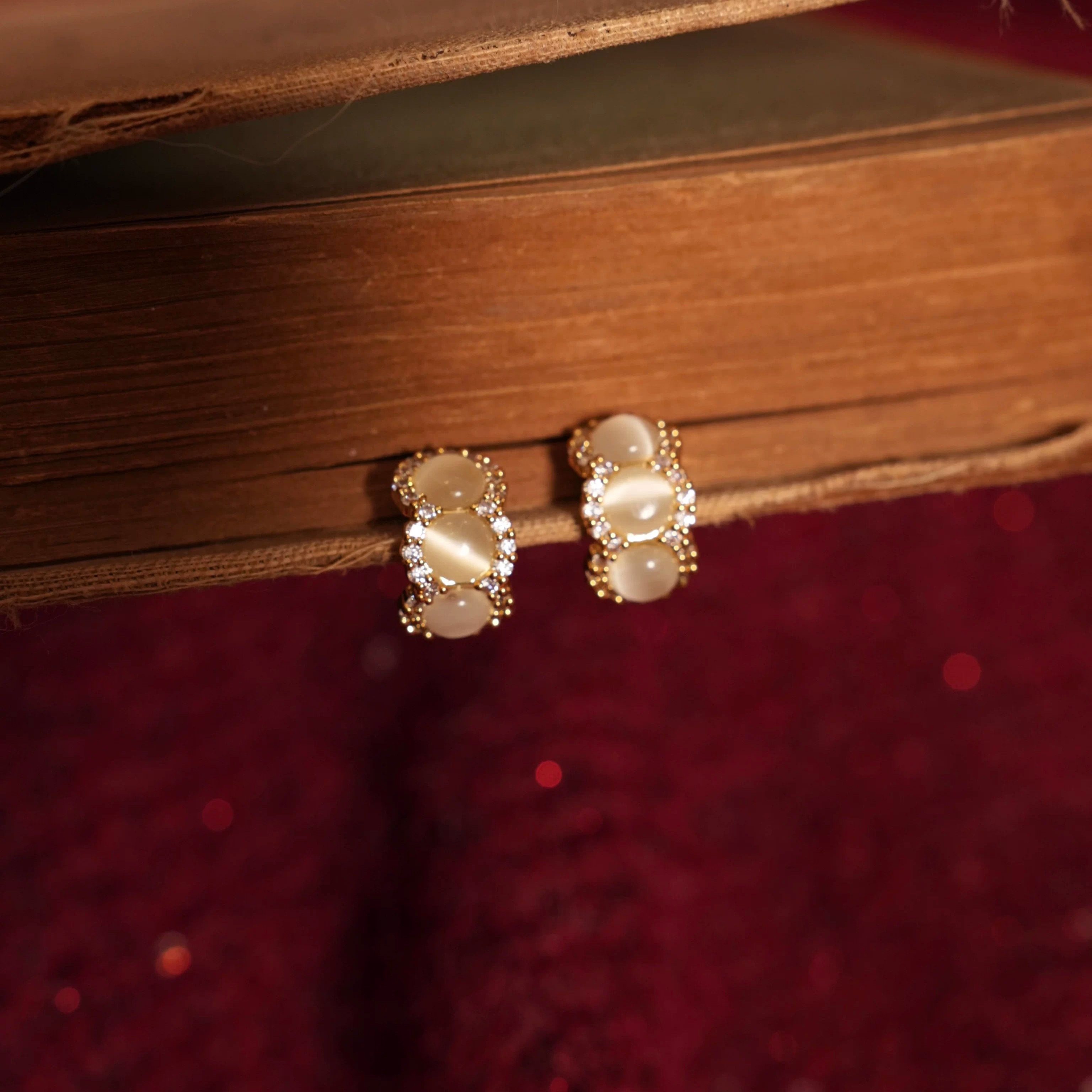 「伯爵月光石」法式温柔小巧高级闪耀微镶百搭猫眼石c形耳环/耳夹,饰品/流行首饰/时尚饰品新,耳环,淘宝优惠券,粉丝福利购,淘宝优惠卷