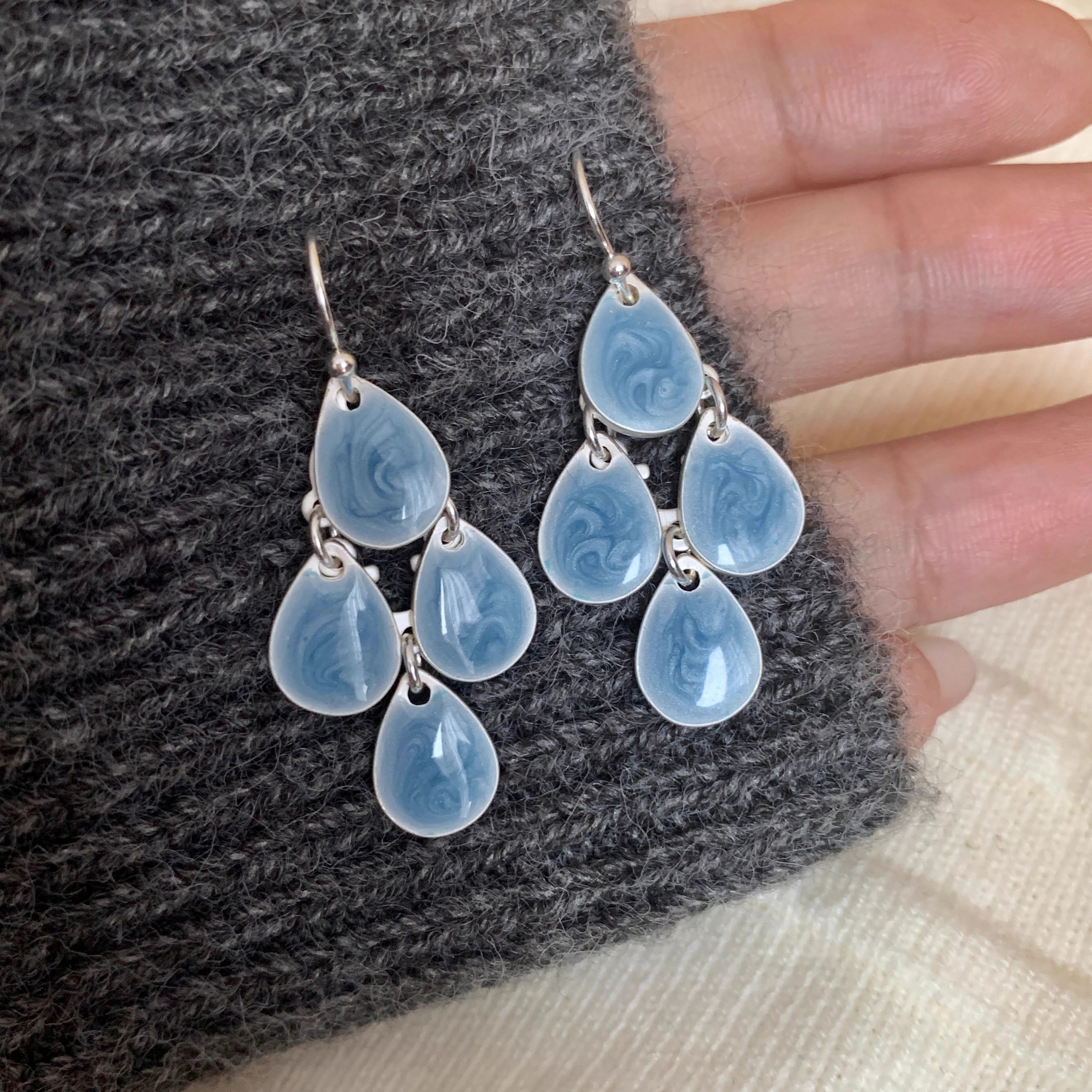 「海街日记」法式温柔高级感灵动百搭蓝色珐琅釉水滴耳环/耳夹女,饰品/流行首饰/时尚饰品新,耳环,淘宝优惠券,粉丝福利购,淘宝优惠卷