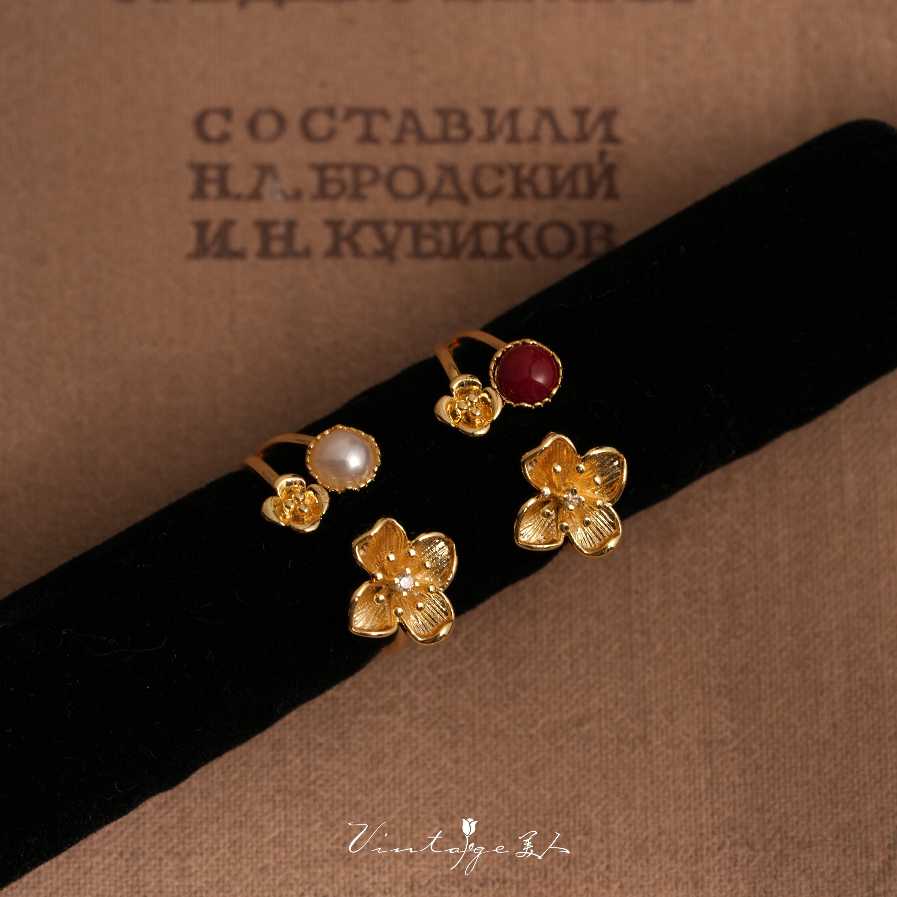 纸醉金迷·复古优雅金色花朵戒指