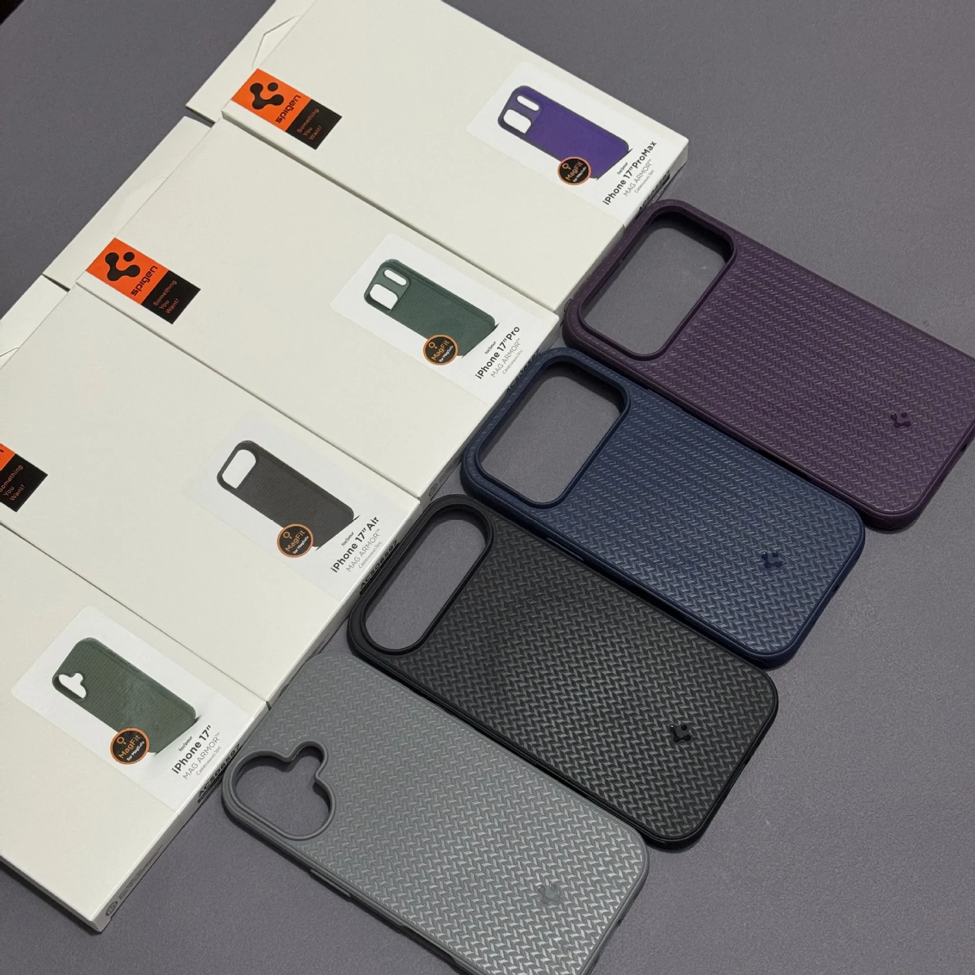 适用于spigen弹匣苹果17promax全包防摔手机壳16pro盔甲15/14磨砂