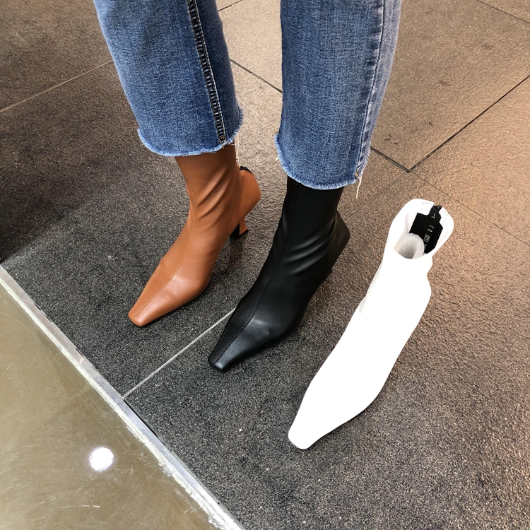 小池首尔2022年新款后拉链瘦瘦靴