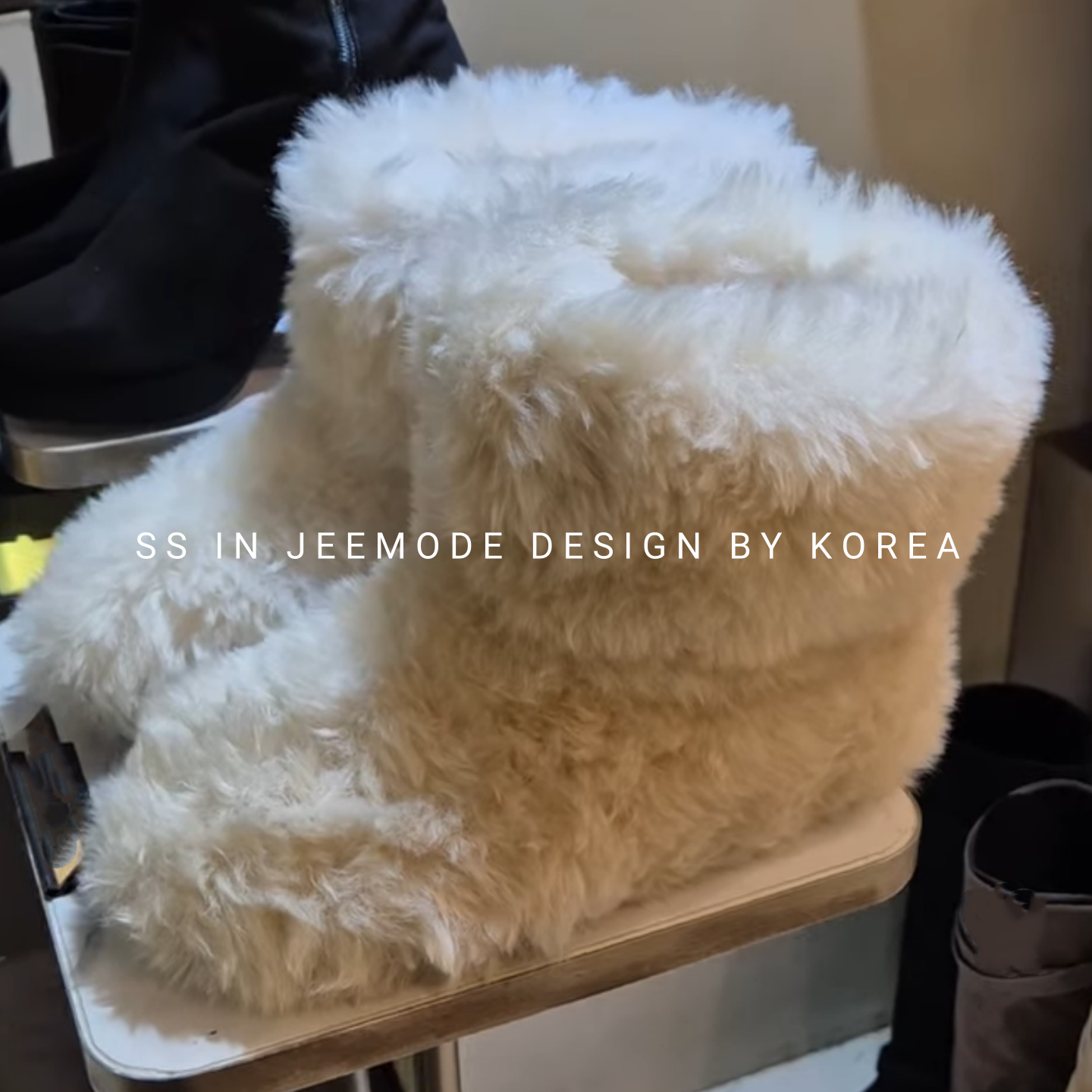 韩系可爱毛绒加厚保暖毛毛雪地靴