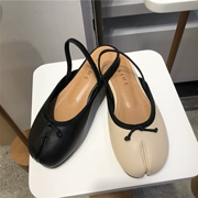 Hàn Quốc Dongdaemun 2019 mùa thu mới chia ngón chân vuông đơn giản với set đồ retro thoải mái giản dị cá tính giày thấp - Giày cắt thấp