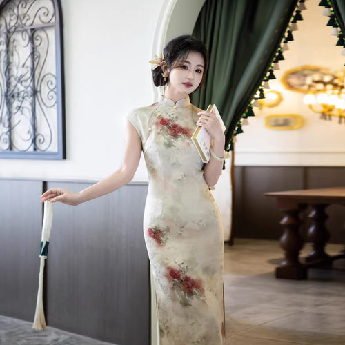 旗袍qipao cheongsam chinese traditional  dress chipao白色