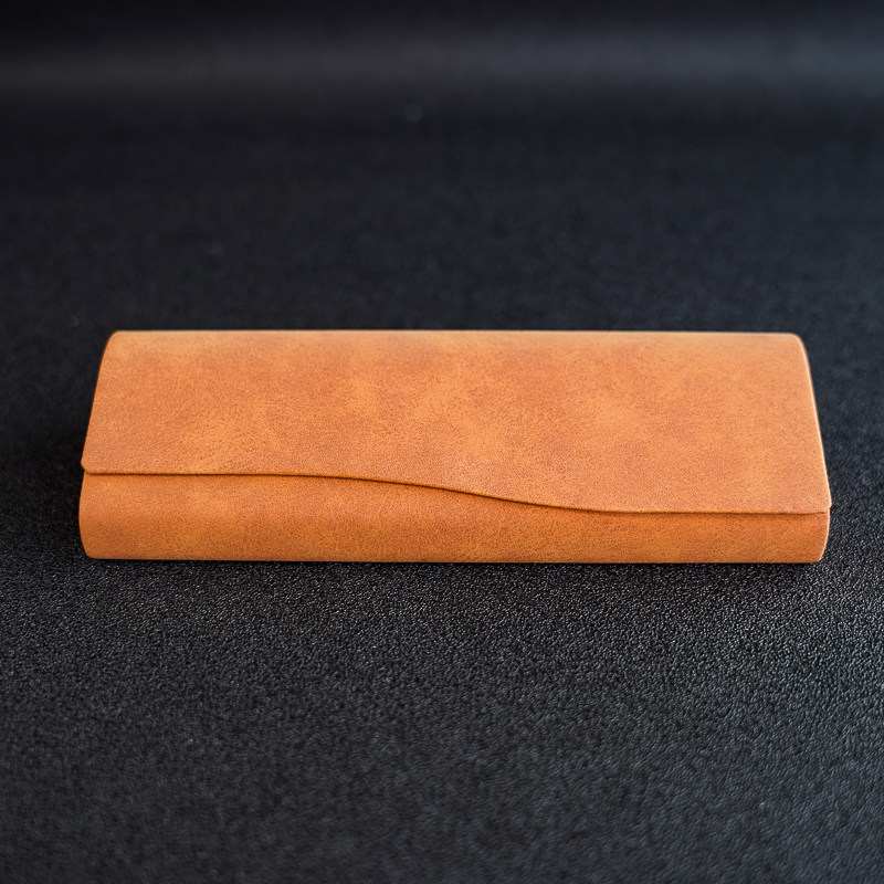 纯色复古便携防压羊巴纹手工镜盒高颜值轻奢设计感翻盖眼镜收纳盒