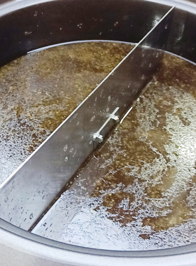 不锈钢两格隔板关东煮隔片电饭锅分隔器卤味分类器串串香馄饨菜品