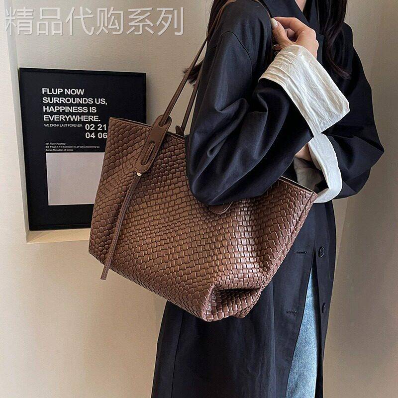 法国ZAMP高级感真皮通勤大容量包包女2026新款春夏单肩托特包大包