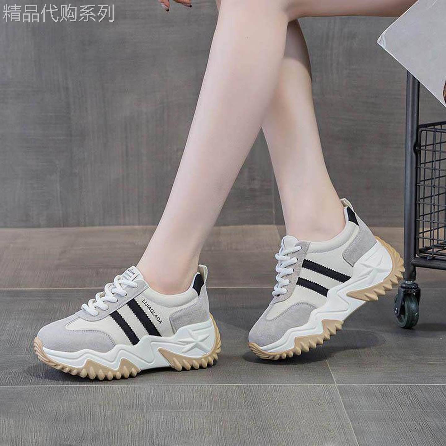 厚底老爹鞋女显脚小2026新款超火今年流行爆款配阔腿裤运动女鞋子