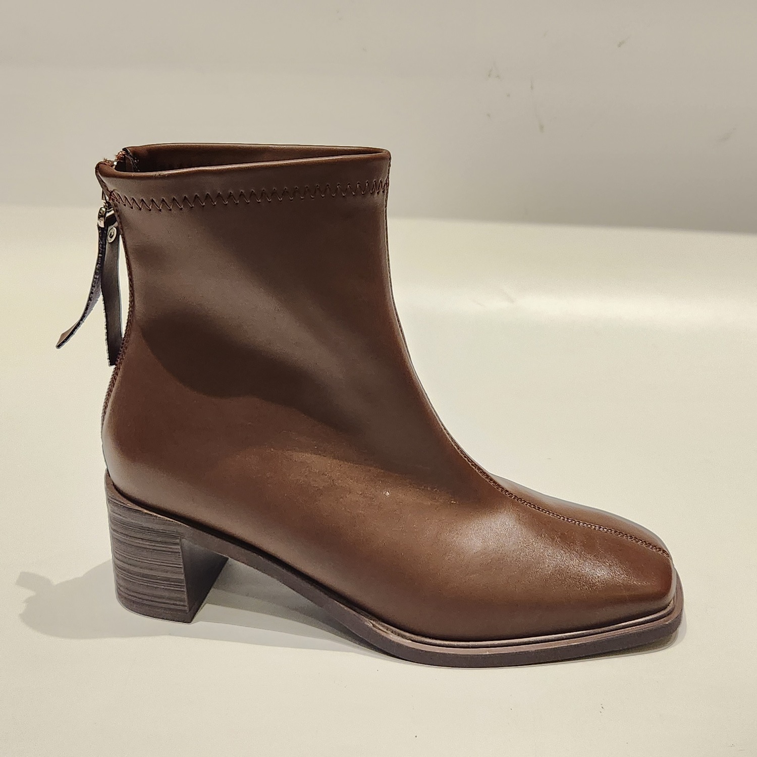 3226131清版高跟女靴欧美尖头粗