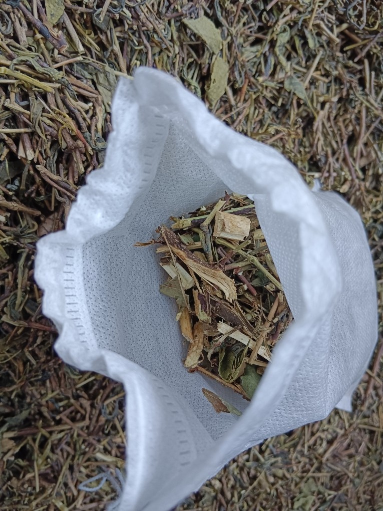 茶叶梗绿茶梗去装修除味除臭10斤散装新房车吸茶叶枝去味除臭混合