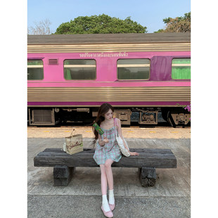 子Mengling 夏日少女 蓝粉格纹吊带背心清爽系绳宽松无袖连衣裙
