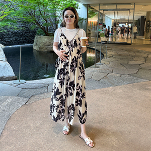 孕佳妮孕妇装夏装套装2026新款印花吊带连衣裙T恤两件套长裙裙子