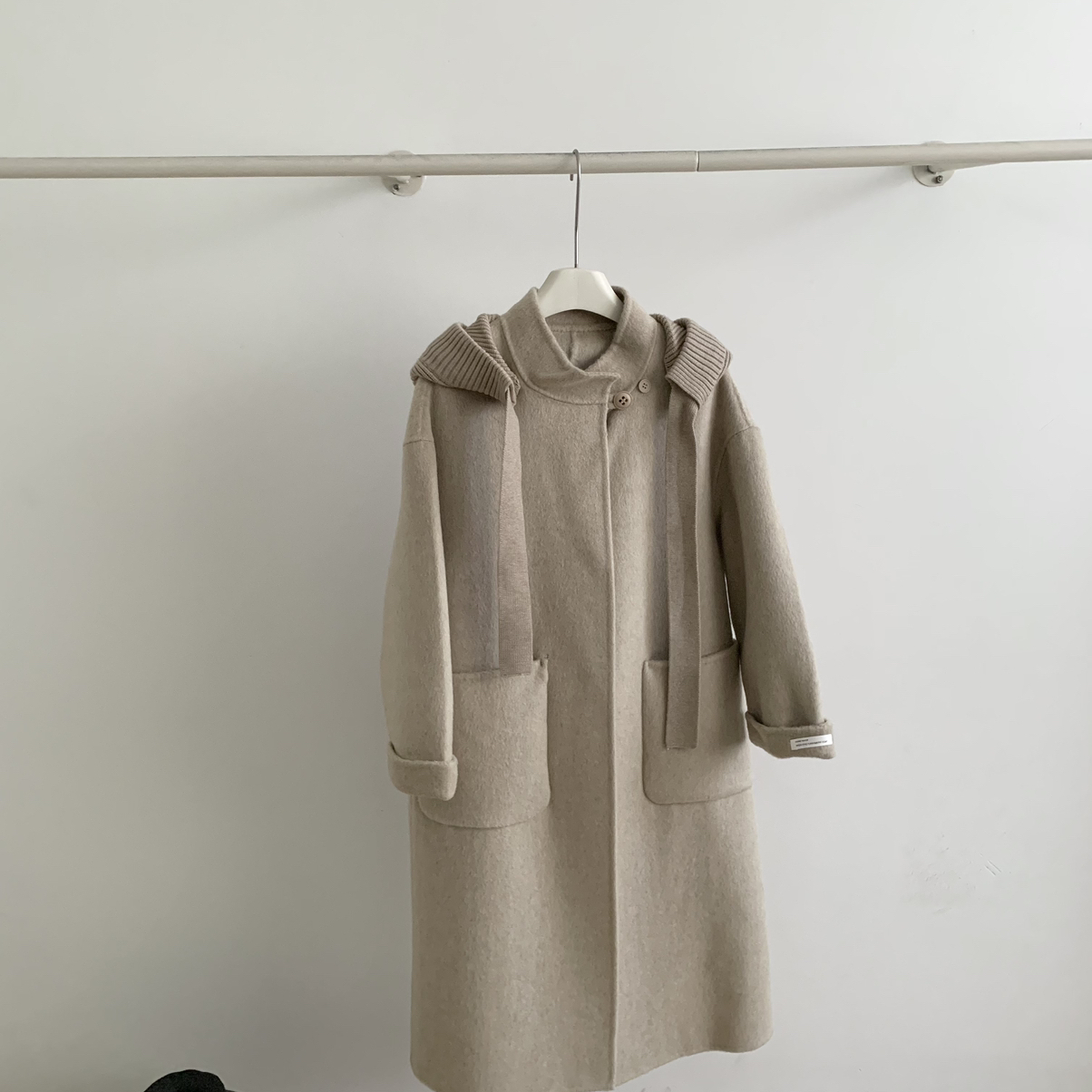 多多系少女感显瘦羊毛外套(配可拆卸帽子)(含70.2羊毛)112717W02