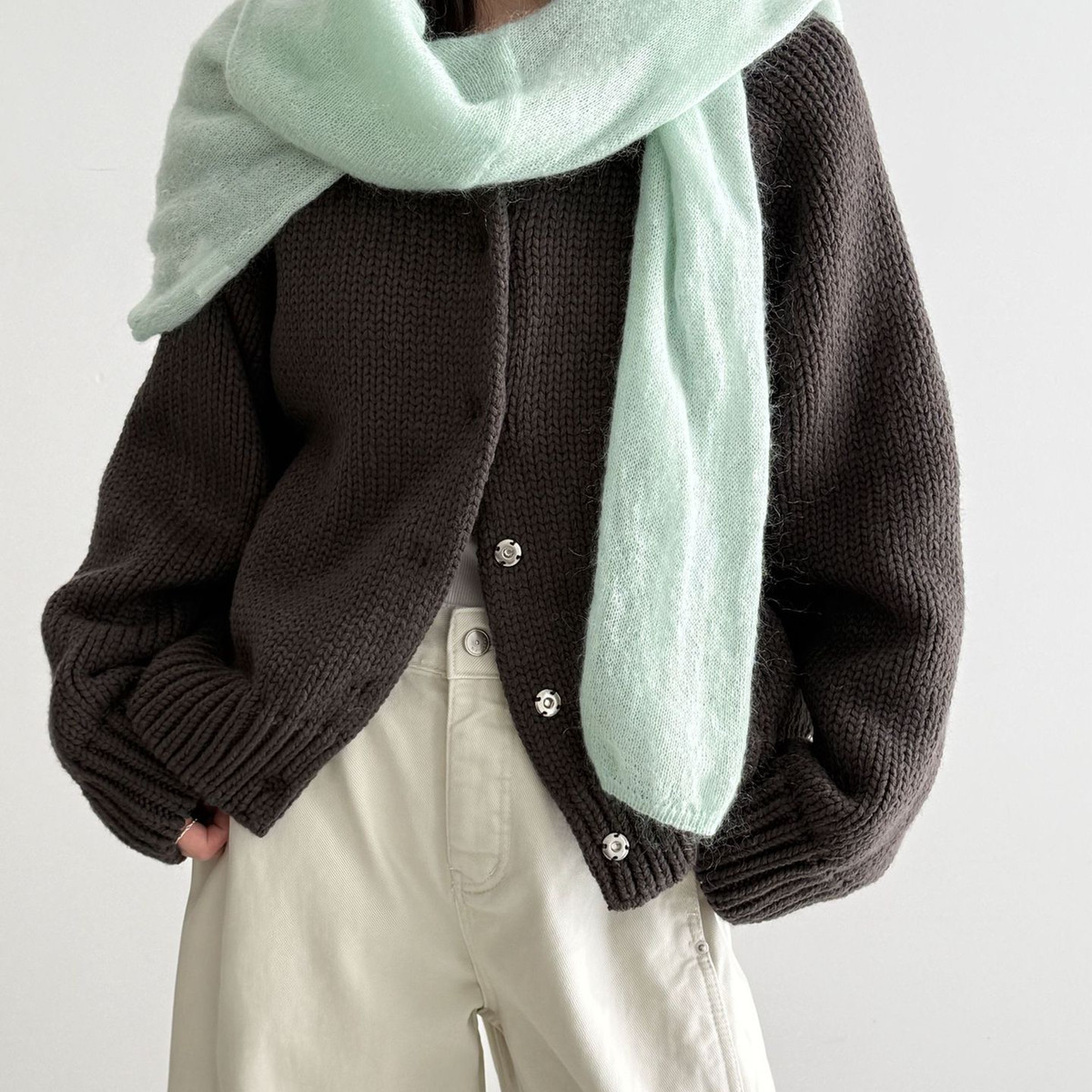 AUBE NU多粗线针织开衫2026新款暗扣慵懒风百搭上衣保暖毛衣970,女装/女士精品,毛针织衫,淘宝优惠券,粉丝福利购,淘宝优惠卷