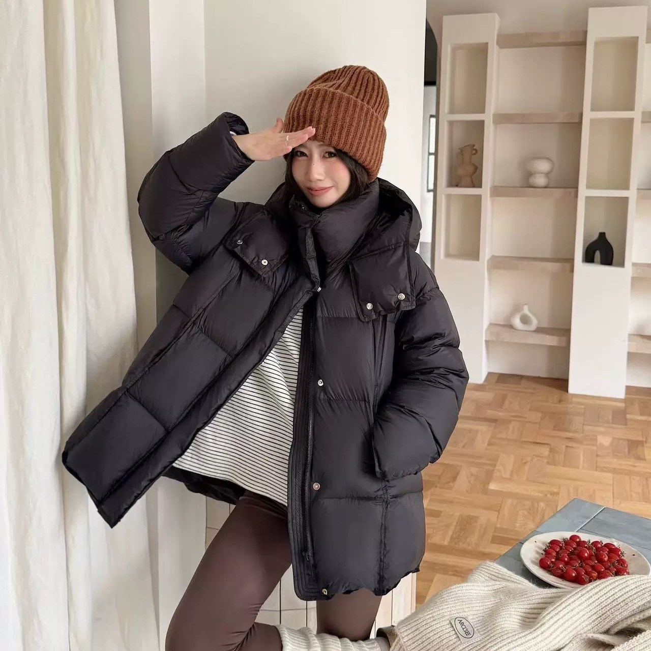 多多绒蓬松饱满加高防风层连帽质感饱满轻盈保暖羽绒服外套88015