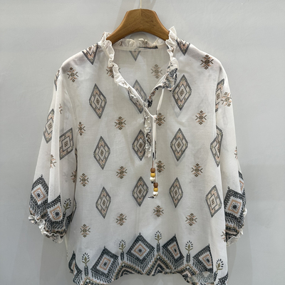 多多26夏上新波西米亚风几何七分袖衬衫女宽松显瘦小衫10811
