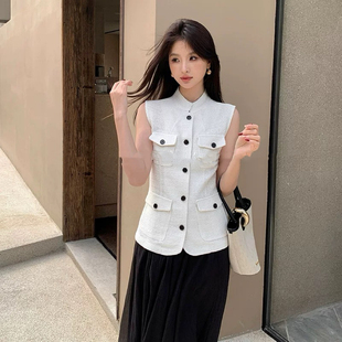 多多26年夏上新极简风优雅气质显瘦单排扣棉麻马甲w918