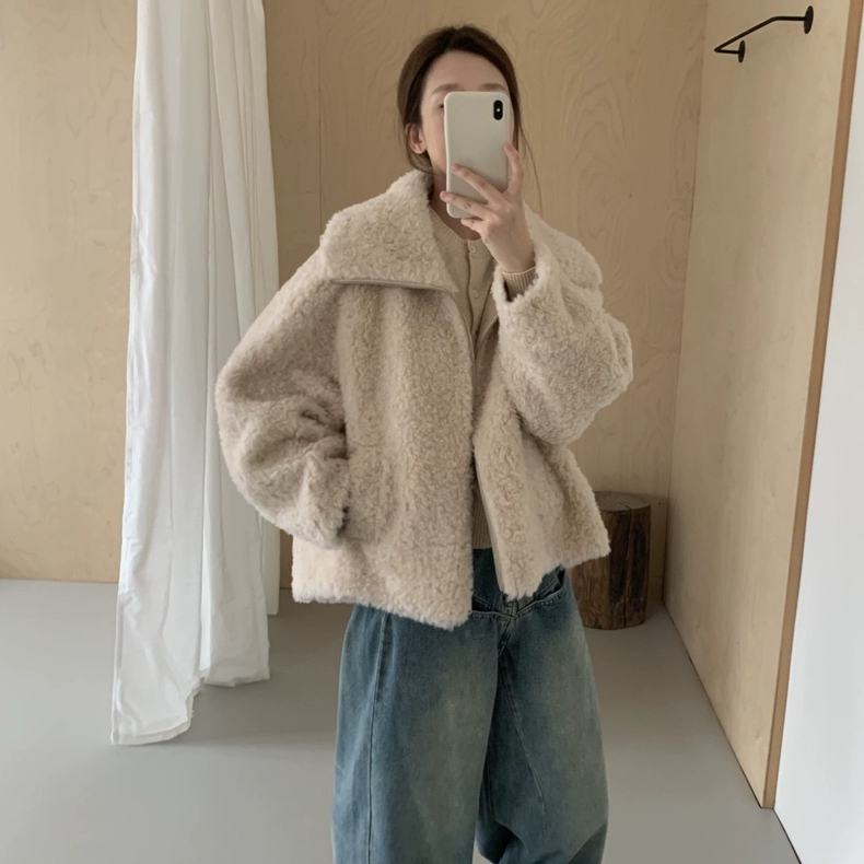 多多进口澳洲绵羊毛慵懒时尚大翻领羊羔毛羊毛外套(含100羊毛)H17