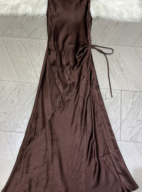 多多设计店吊带连衣裙是近年非常火的新中式+轻法式连衣裙Y20335