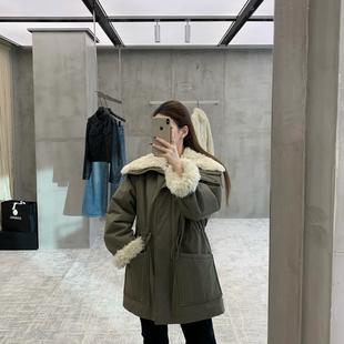 E25p007 无敌好喜欢 多多巴恩风大翻领加厚工装 抽绳收腰大衣