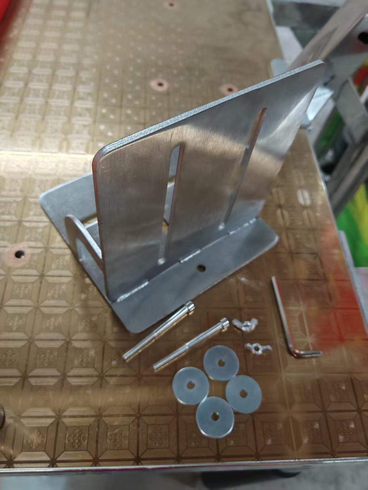 LZs Arm Strength Equipment Library Wrist Strength Table Wrist Curl Lift Tool Does Not Include Mats Suitable for All Wrist Strength Table Mats