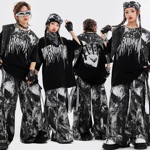 儿童街舞潮服男童嘻哈黑白舞蹈服套装hiphop酷帅女童架子鼓演出服