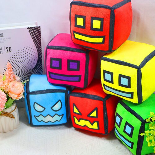 新款geometry dash plush 几何冲刺游戏毛绒玩具玩偶公仔抱枕