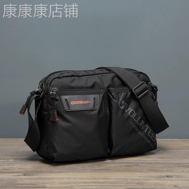 香港正品新款时尚单肩包男男士斜挎包休闲可携式牛津布揹包男通勤