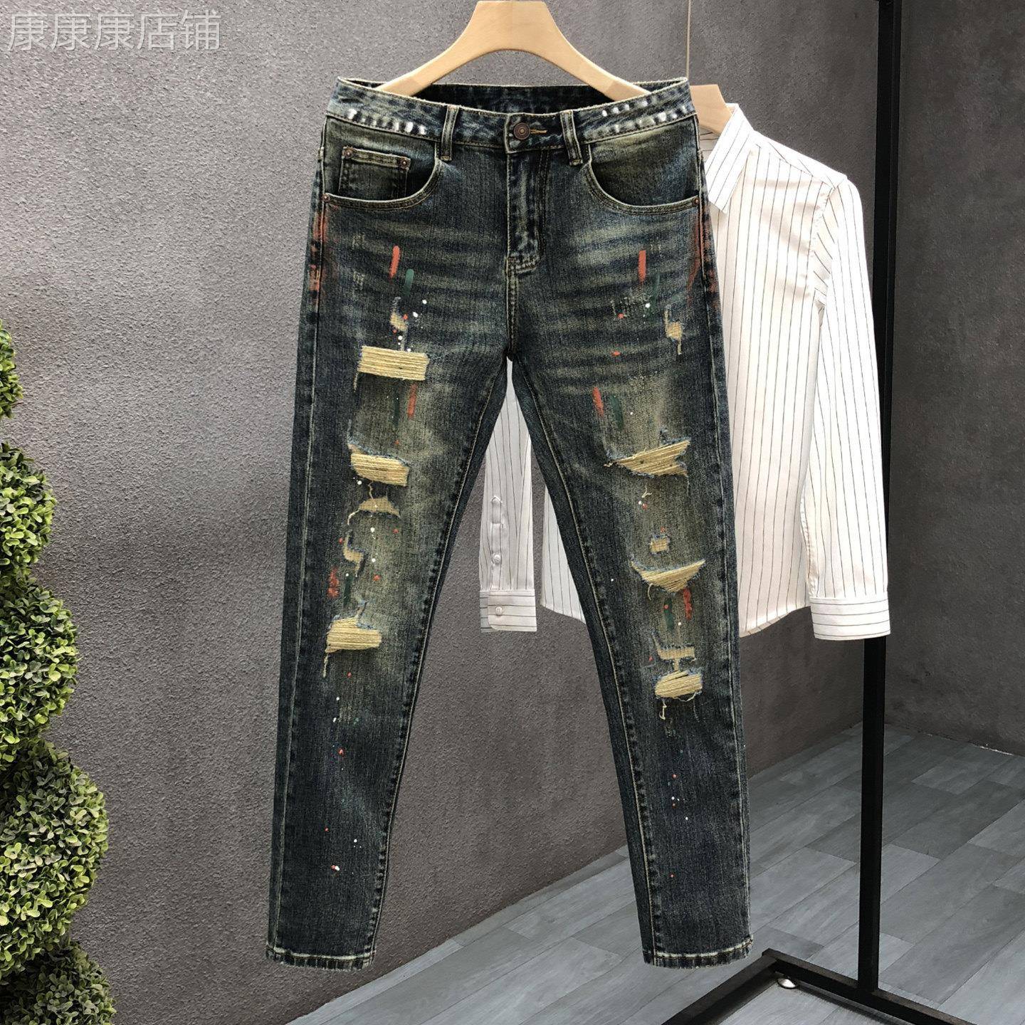 米兰『时尚设计风』!新品推荐!涂鸦破洞修身小脚九分牛仔裤子男