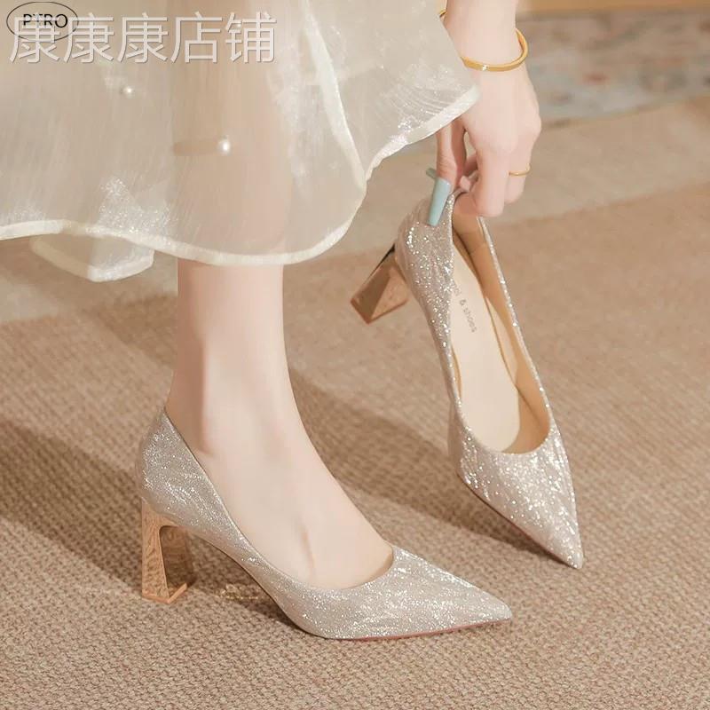 真皮粗跟尖头高跟鞋女2026新款不累脚气质单鞋绝美伴娘婚鞋新娘鞋