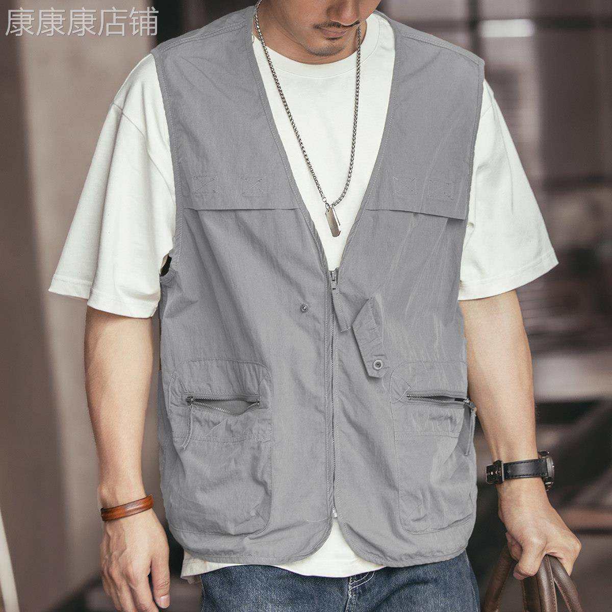 户外露营风工装马甲男士2026新款春夏季薄款复古背心坎肩夹克男款