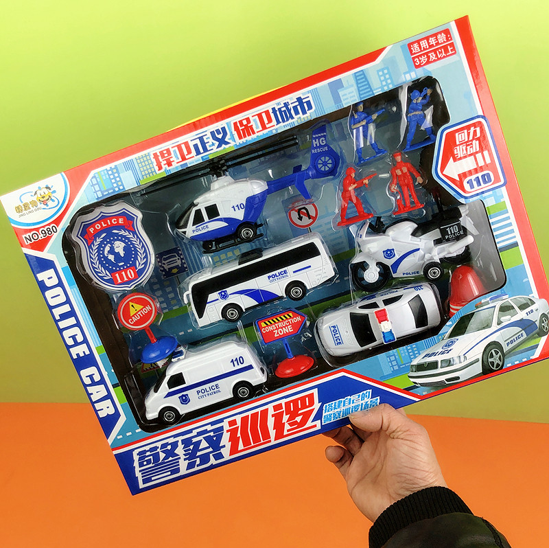 童礼盒品装警察巡逻回力车母婴店教育机构幼儿园精灵狗玩具混批