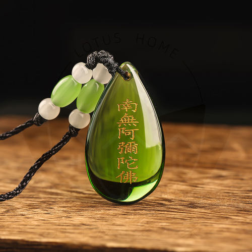 水晶佛牌吊坠六字名号项坠阿弥陀佛佛牌吊坠配挂绳每一枚独立包装
