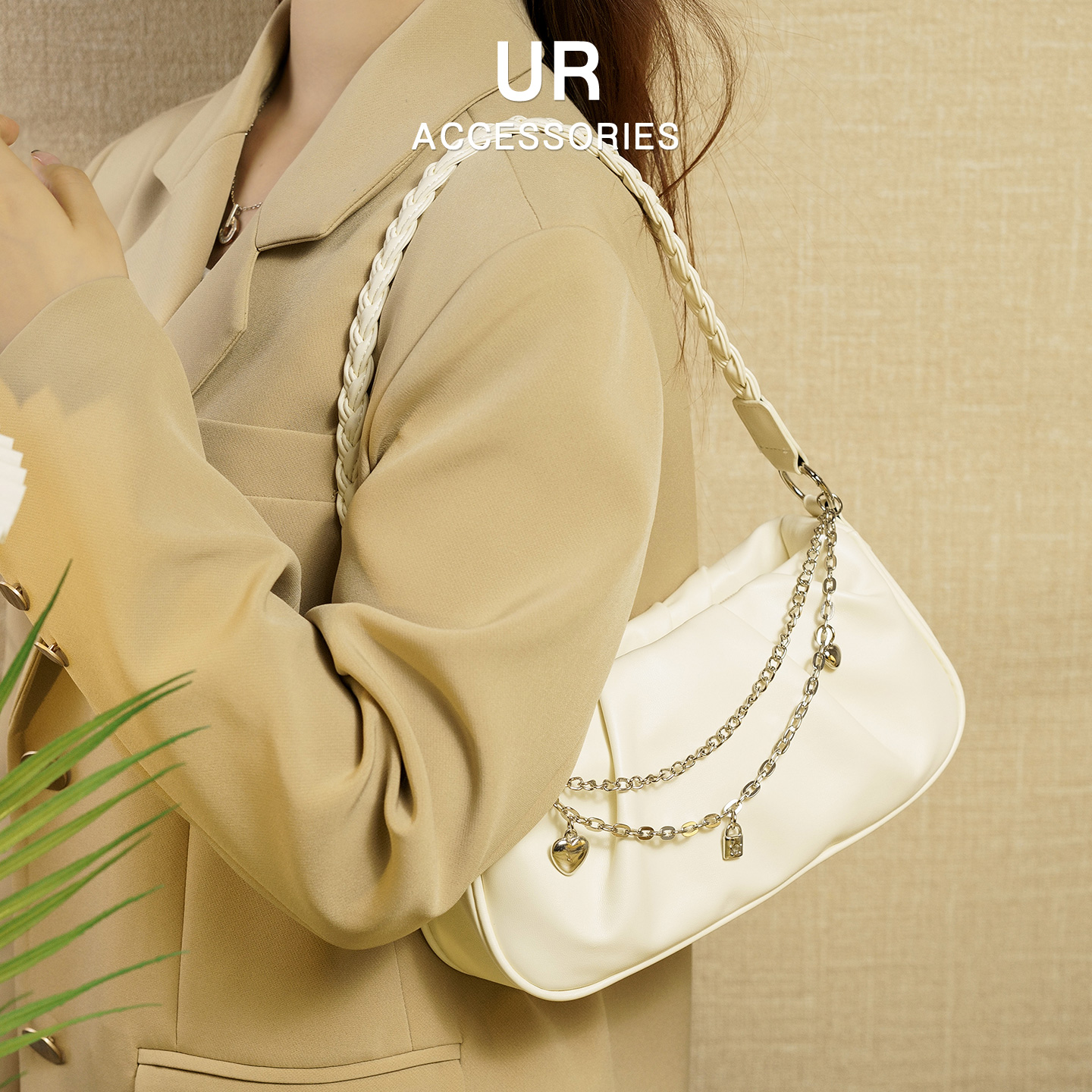 【官方旗舰】褶皱软皮云朵包