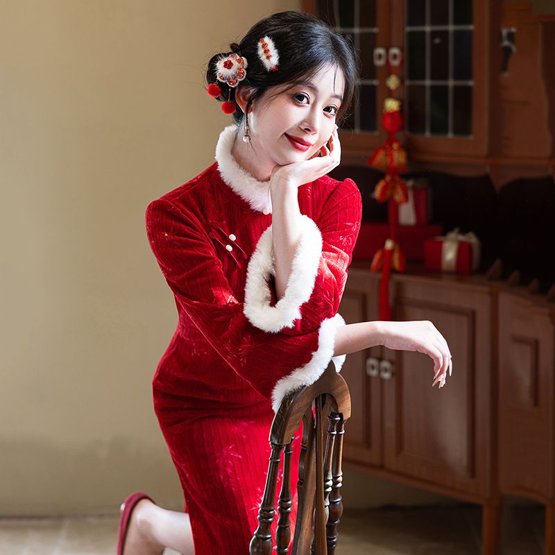 复古风年轻款红色新中式日常旗袍