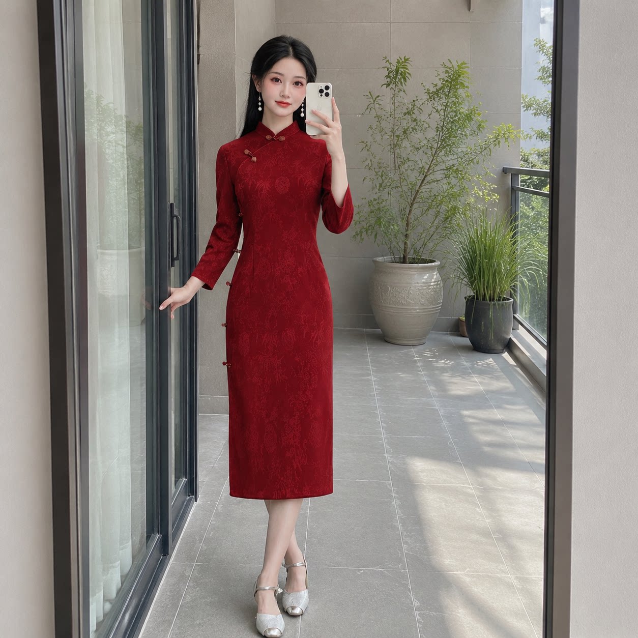 新中式旗袍2026红色长袖秋季改良年轻款少女高级感绝美小个子日常图片